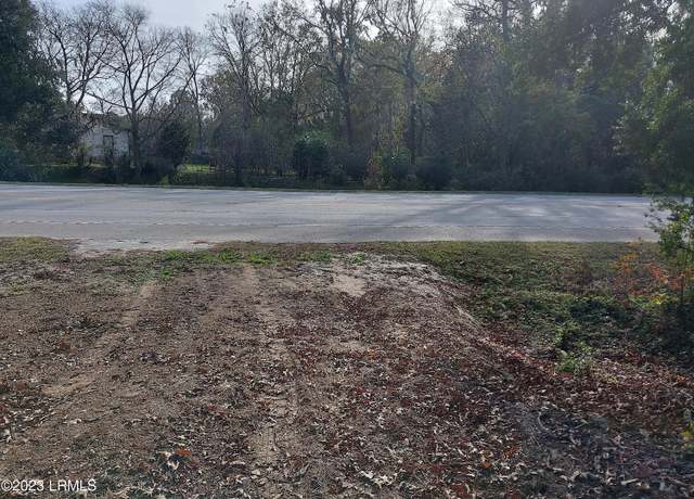 Property at 670 Robert Smalls Pkwy, Beaufort, SC 29906
