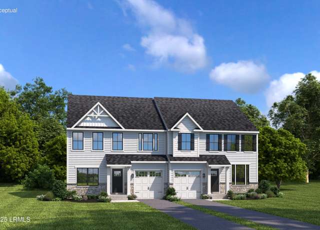 Property at 97 Crown St, Hardeeville, SC 29927, 3 beds, 2.5 baths