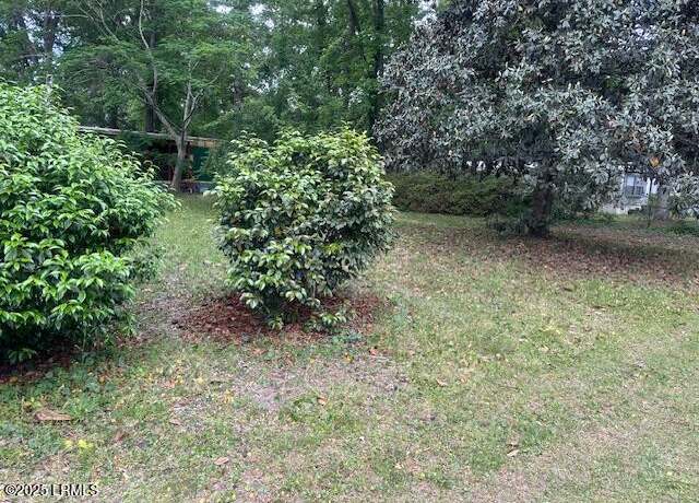 Property at 126 Joppa Rd, Beaufort, SC 29906