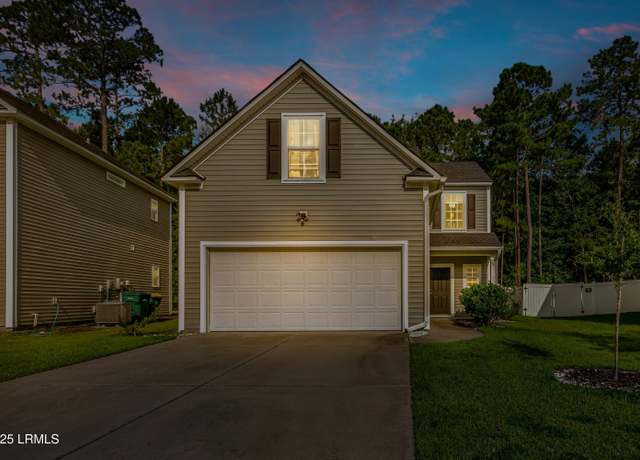 Property at 241 Turkey Oak Dr, Bluffton, SC 29910, 4 beds, 3 baths