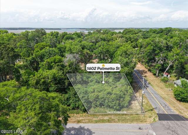 Property at 1602 Palmetto St, Beaufort, SC 29902