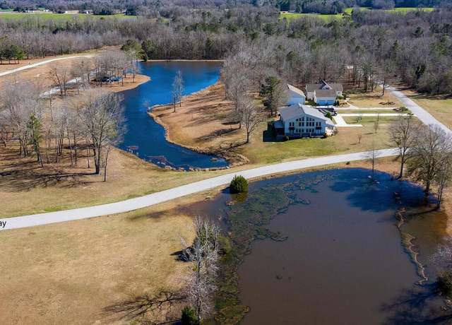 Property at 1012 Jonte Dr, Manning, SC 29102