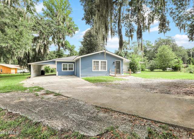 Property at 2011 Cypress St, Beaufort, SC 29906, 4 beds, 2 baths