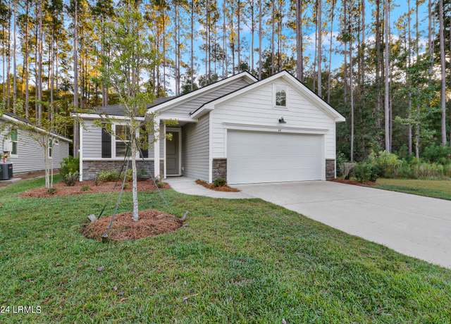 Property at 64 Parr Ct, Bluffton, SC 29910, 3 beds, 2 baths