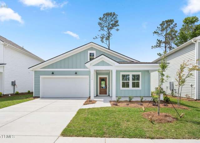 Property at 1214 Egret Landing Dr, Beaufort, SC 29902, 4 beds, 2 baths