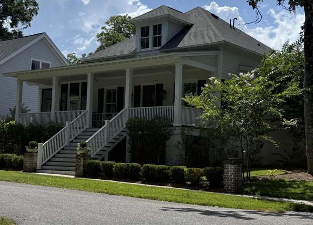 Property at 2 West Haven St, Beaufort, SC 29906, 4 beds, 3 baths