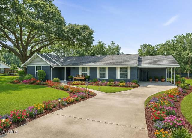 Property at 2208 Salem Dr E, Beaufort, SC 29902, 3 beds, 3 baths