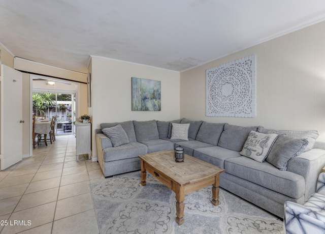 Property at 100 Mathews Dr Unit A15, Hilton Head Island, SC 29926, 2 beds, 1.5 baths