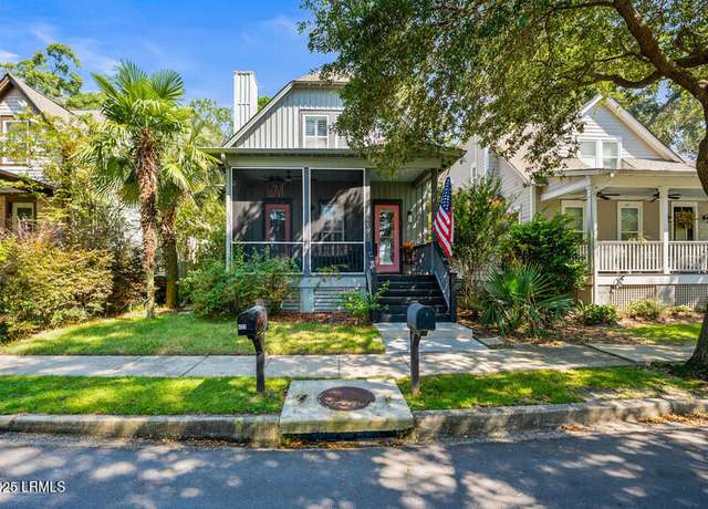 Property at 416 Coquinas Ln, Beaufort, SC 29906, 3 beds, 2.5 baths