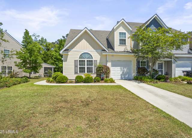 Property at 504 Candida Dr, Beaufort, SC 29906, 3 beds, 2.5 baths