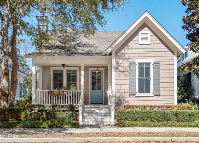 Property at 34 Harford, Beaufort, SC 29906, 3 beds, 2 baths