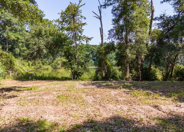 Property at 31 Shorts Landing Rd, Beaufort, SC 29907