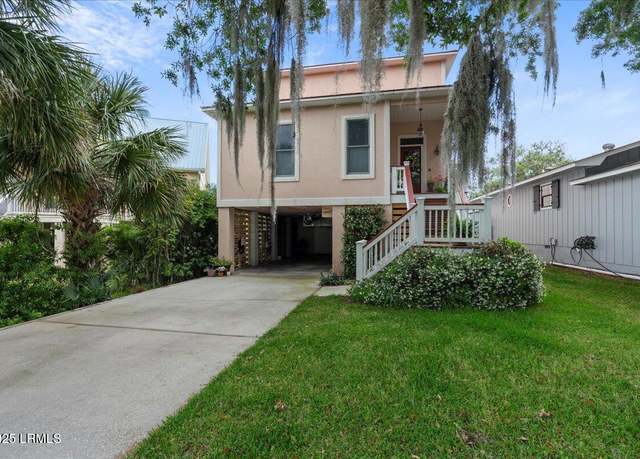 Property at 1884 Tickton Hall Rd, Ridgeland, SC 29936, 5 beds, 4 baths
