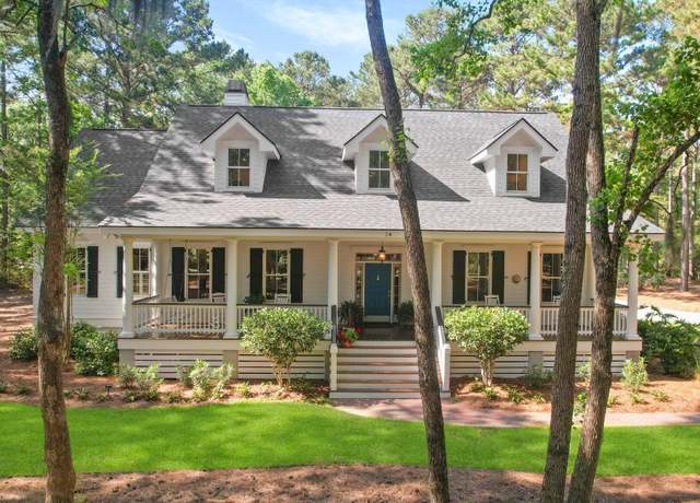 Property at 24 Spoonbill Dr, Lady's Island, SC 29907, 3 beds, 3.5 baths