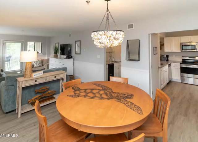 Property at 663 William Hilton Pkwy #442, Hilton Head Island, SC 29928, 3 beds, 2 baths