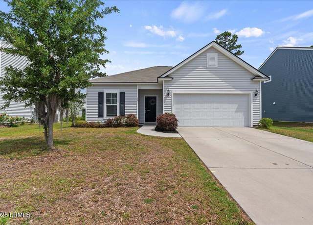 Property at 16 Toxaway Ln, Beaufort, SC 29906, 3 beds, 2 baths