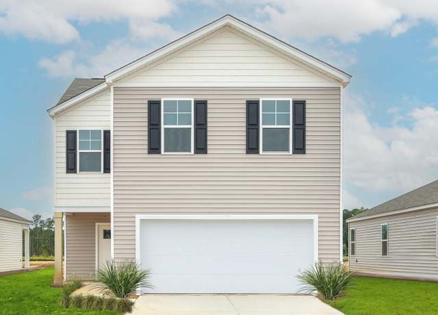 Property at 845 Holiday St, Ridgeland, SC 29936, 4 beds, 2.5 baths