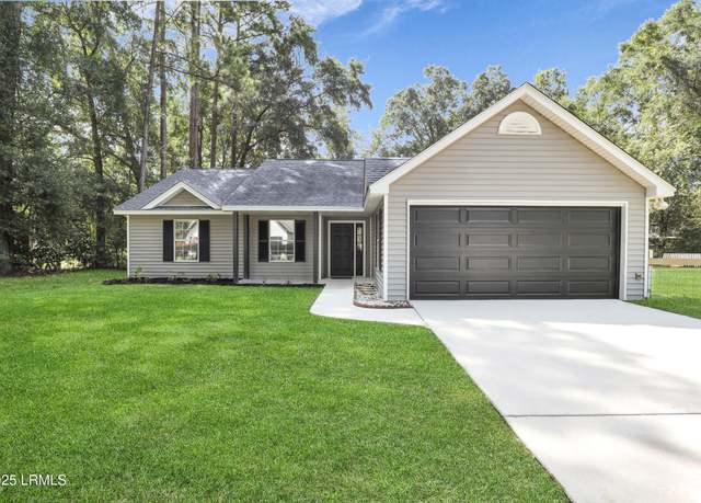 Property at 203 Mcteer Ave, Ridgeland, SC 29936, 3 beds, 2 baths