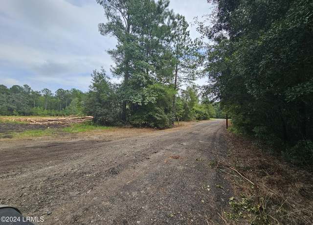 Property at 220 Proctor Rd, Ridgeland, SC 29936