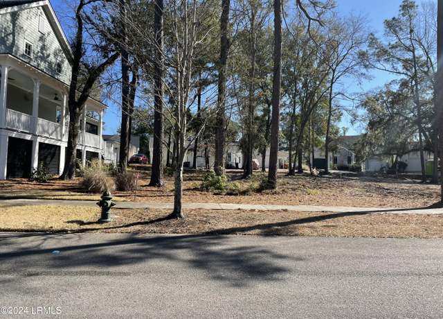 Property at 9 Old Bethel, Beaufort, SC 29906