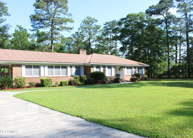 Property at 110 Joey St, Hampton, SC 29924, 3 beds, 2 baths