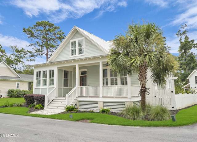 Property at 13 Tomlow Trce, Beaufort, SC 29906, 2 beds, 2.5 baths