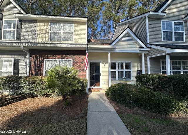 Property at 222 North Cir, Bluffton, SC 29910, 3 beds, 2.5 baths