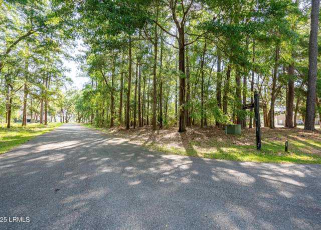 Property at 2 Lake Point Dr, Lady's Island, SC 29907