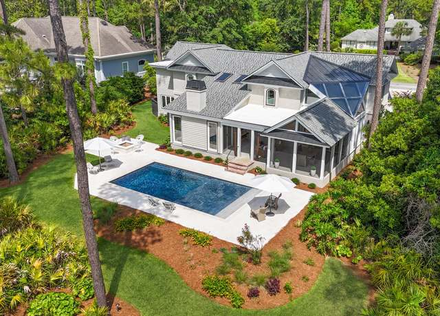 Property at 6 Spring Hill Ln, Hilton Head Island, SC 29928, 4 beds, 4.5 baths
