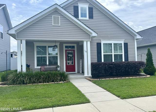Property at 15 7th Ave, Bluffton, SC 29910, 3 beds, 2 baths