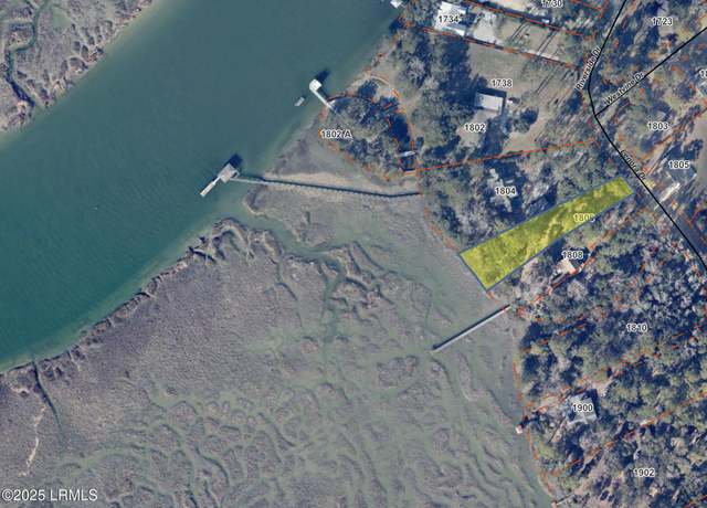 Property at 1806 Lenora Dr, Port Royal, SC 29935