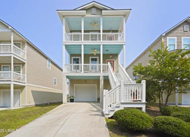 Property at 152 Palmetto Breeze Cir, Beaufort, SC 29907, 4 beds, 3.5 baths