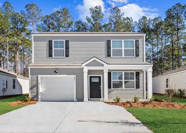 Property at 407 Holiday St, Ridgeland, SC 29936, 3 beds, 2.5 baths