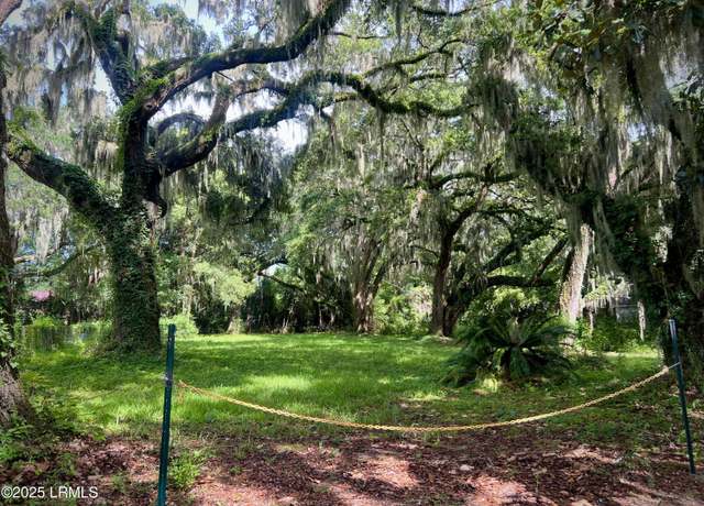 Property at 1107 Coleman Ln, Beaufort, SC 29902