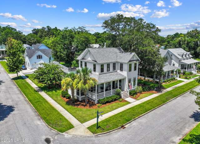 Property at 1 Park Row, Beaufort, SC 29907, 3 beds, 3.5 baths