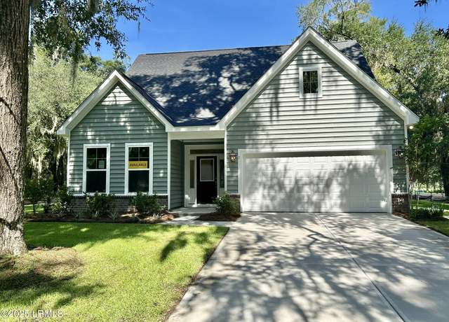 Property at 1 Alumni Rd, Beaufort, SC 29907, 3 beds, 3 baths