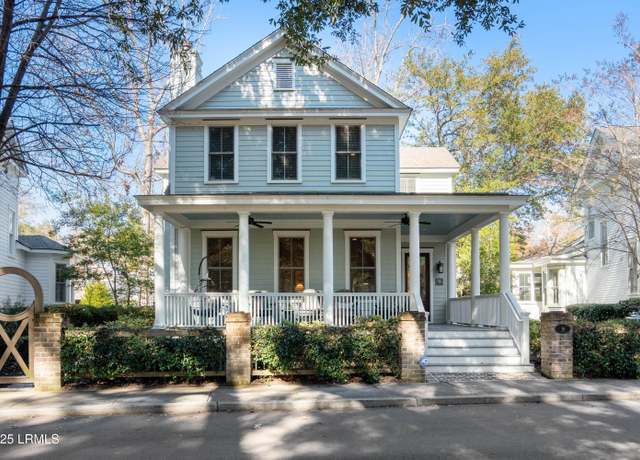Property at 19 Little Jane Way, Beaufort, SC 29906, 4 beds, 3.5 baths