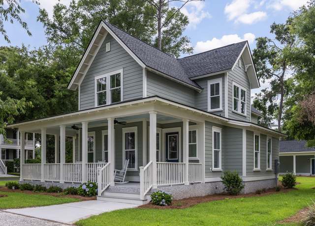 Property at 39 Wrights Point Cir, Beaufort, SC 29902, 4 beds, 4.5 baths