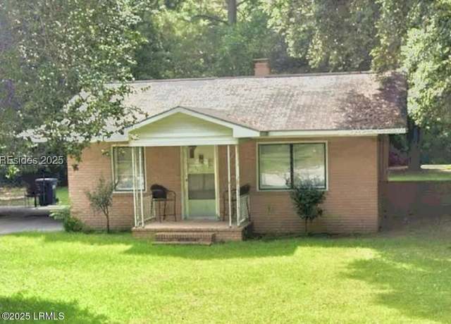 Property at 1773 Hampton Ave N, Fairfax, SC 29827, 3 beds, 1 bath