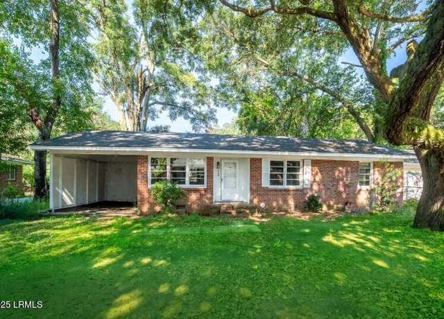 Property at 1804 6th St, Beaufort, SC 29902, 3 beds, 1 bath