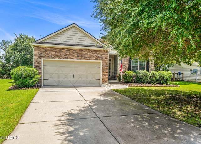 Property at 6 Duck Branch Ct, Beaufort, SC 29902, 3 beds, 2 baths