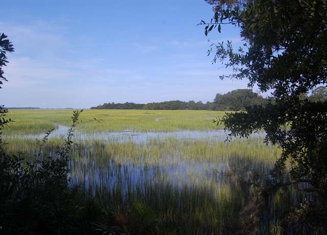 Property at 4 Timber Trl, Beaufort, SC 29907