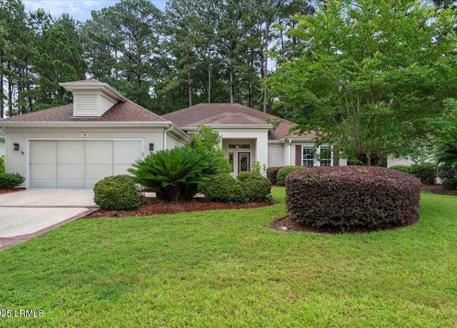 Property at 10 Screven Ct, Bluffton, SC 29909, 2 beds, 2.5 baths