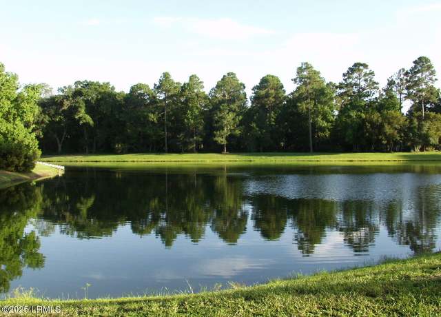 Property at 405 Distant Island Dr, Beaufort, SC 29907