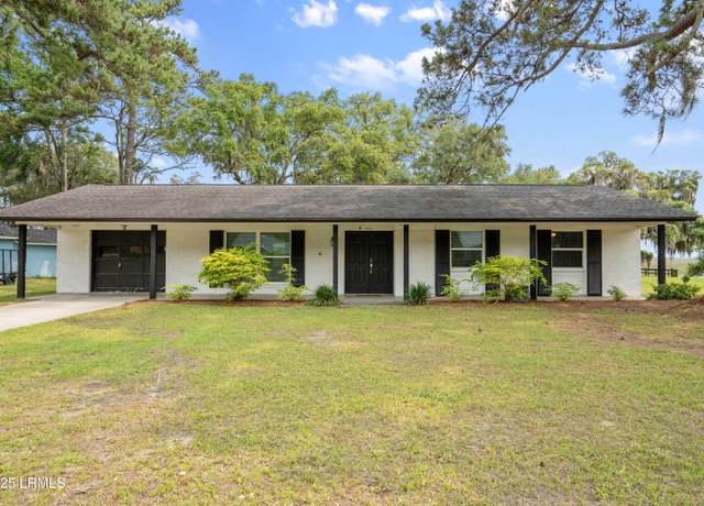 Property at 4018 Shell Point Rd, Beaufort, SC 29906, 3 beds, 2 baths