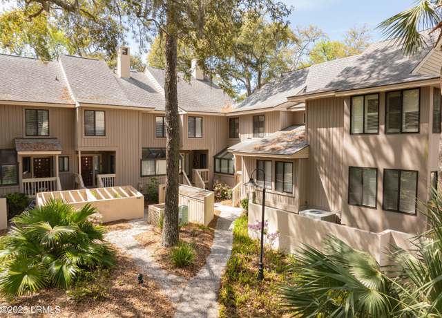 Property at 125 Shipyard Dr #112, Hilton Head Island, SC 29928, 2 beds, 2.5 baths