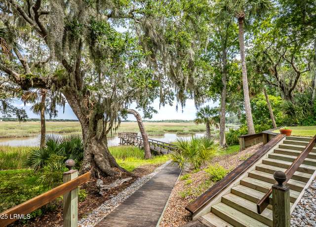 Property at 725 Island Cir E, St. Helena Island, SC 29920, 3 beds, 2.5 baths