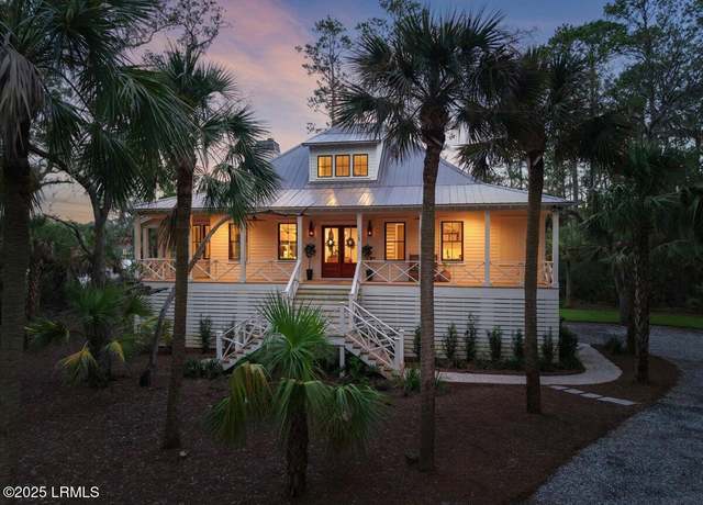 Property at 108 Winding Oak Dr, Okatie, SC 29909, 3 beds, 2.5 baths