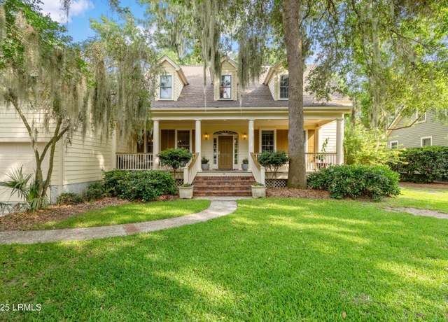 Property at 22 Ridge Rd, Beaufort, SC 29907, 4 beds, 4.5 baths