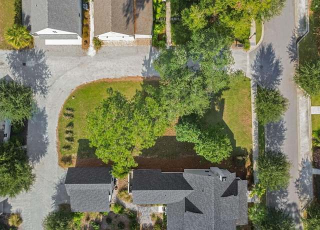 Property at 518 Water St, Beaufort, SC 29902